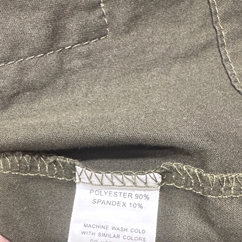 Dark Green Women's Hooded Vest - Picture 4 of 4